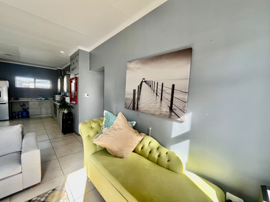 2 Bedroom Property for Sale in Nahoon Valley Park Eastern Cape
